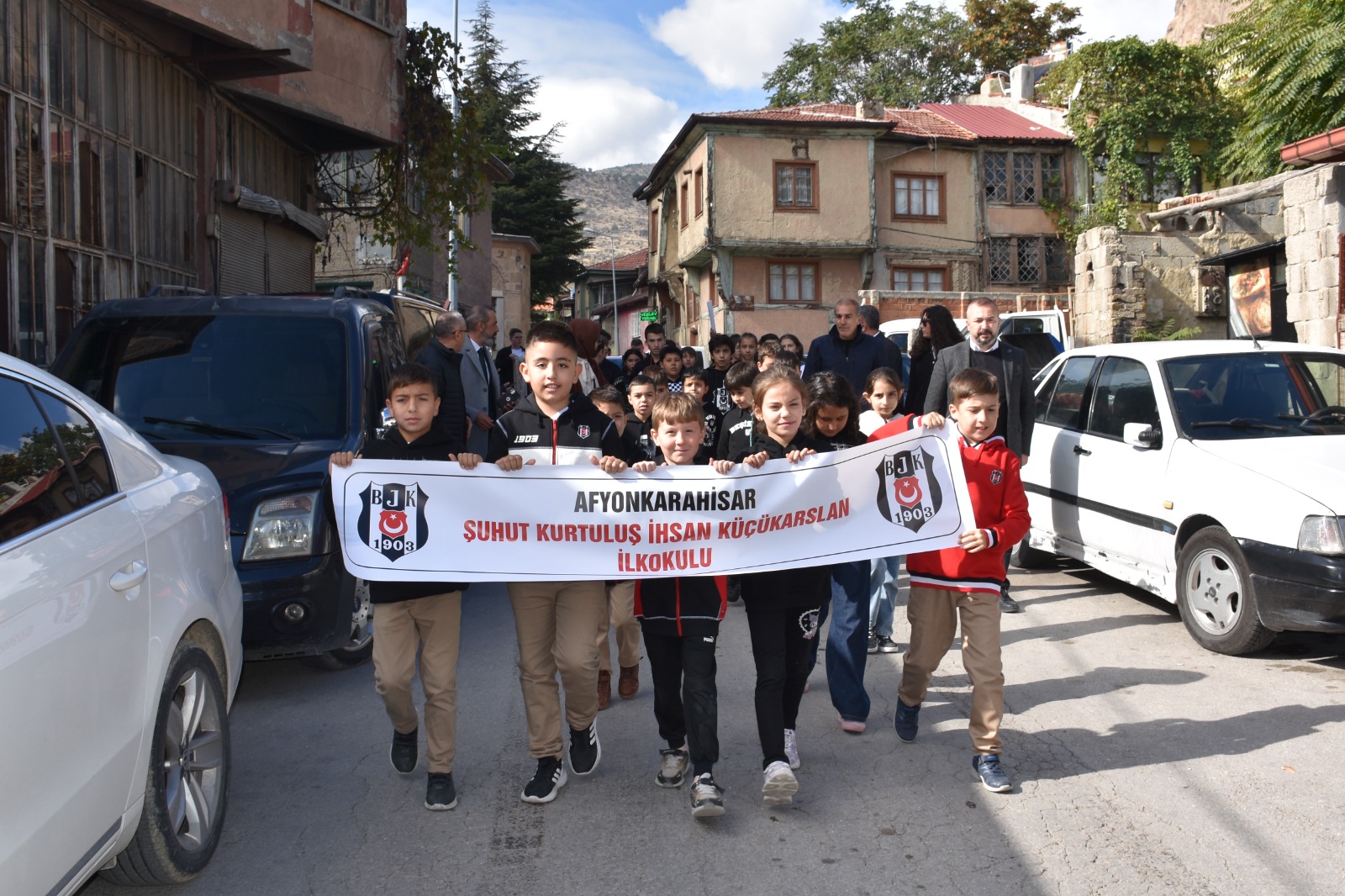 Bu forma benden sana kardeşim