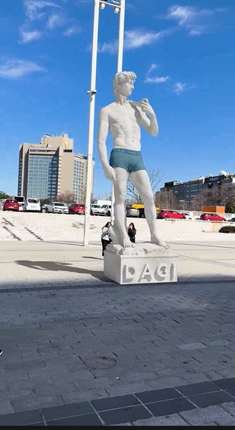 Davut Heykeli'ni D-MEN 