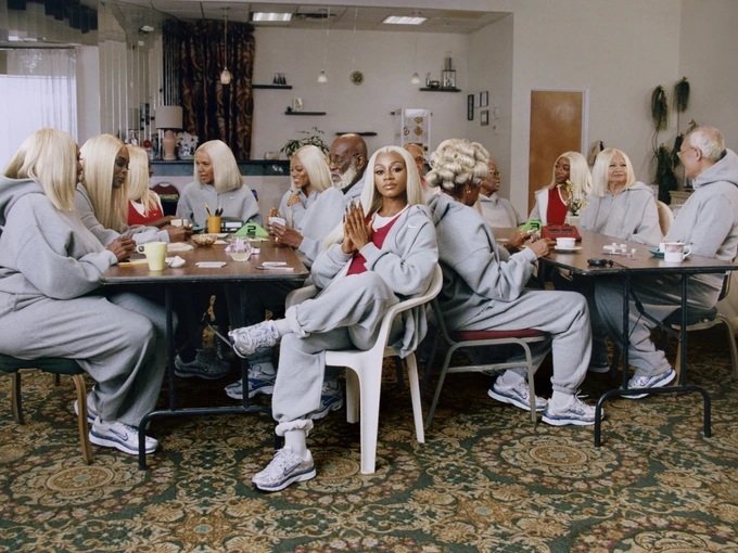 Nike Studio Fleece koleksiyonu